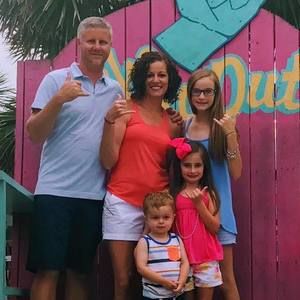 Meet your Posher, Derek